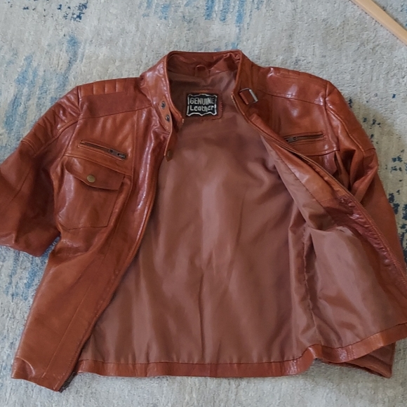Custom made genuine leather moto jacket - Picture 6 of 10